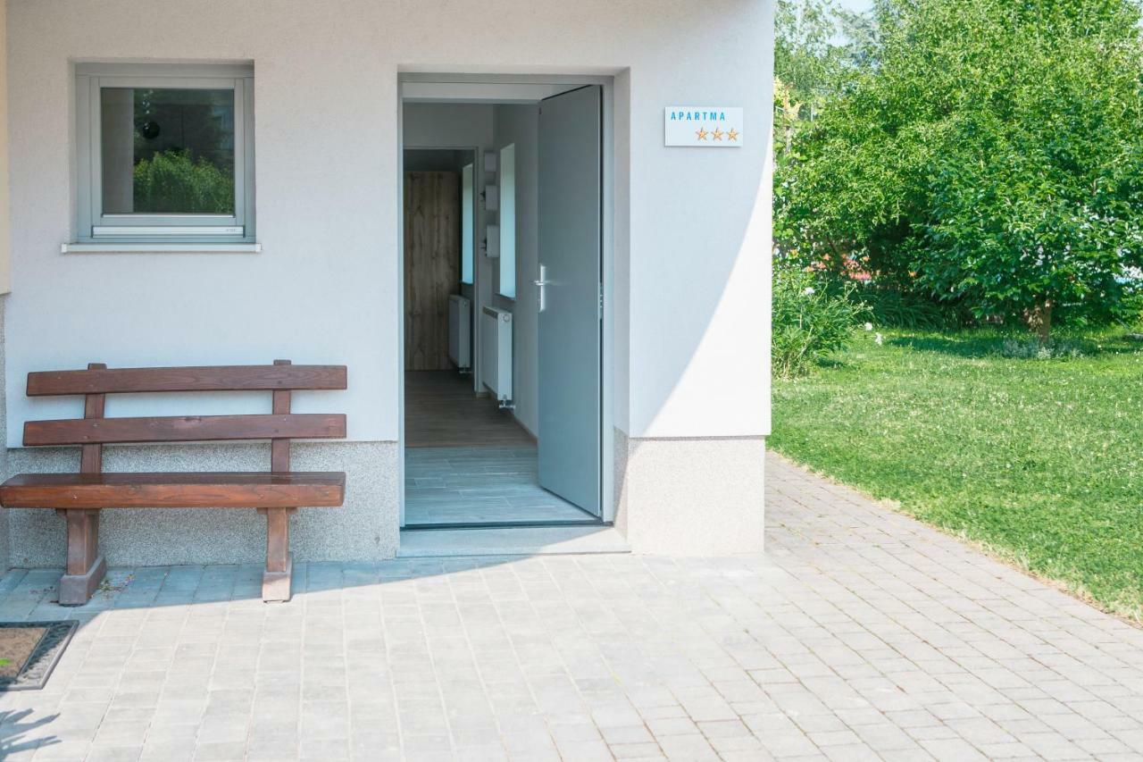 Sweet Stay Roznik Apartment Любляна Екстериор снимка