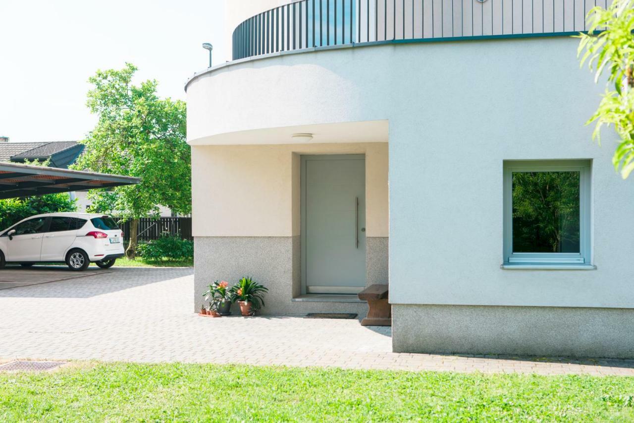 Sweet Stay Roznik Apartment Любляна Екстериор снимка